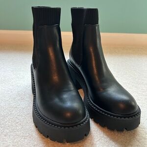 Black heeled ankle boot